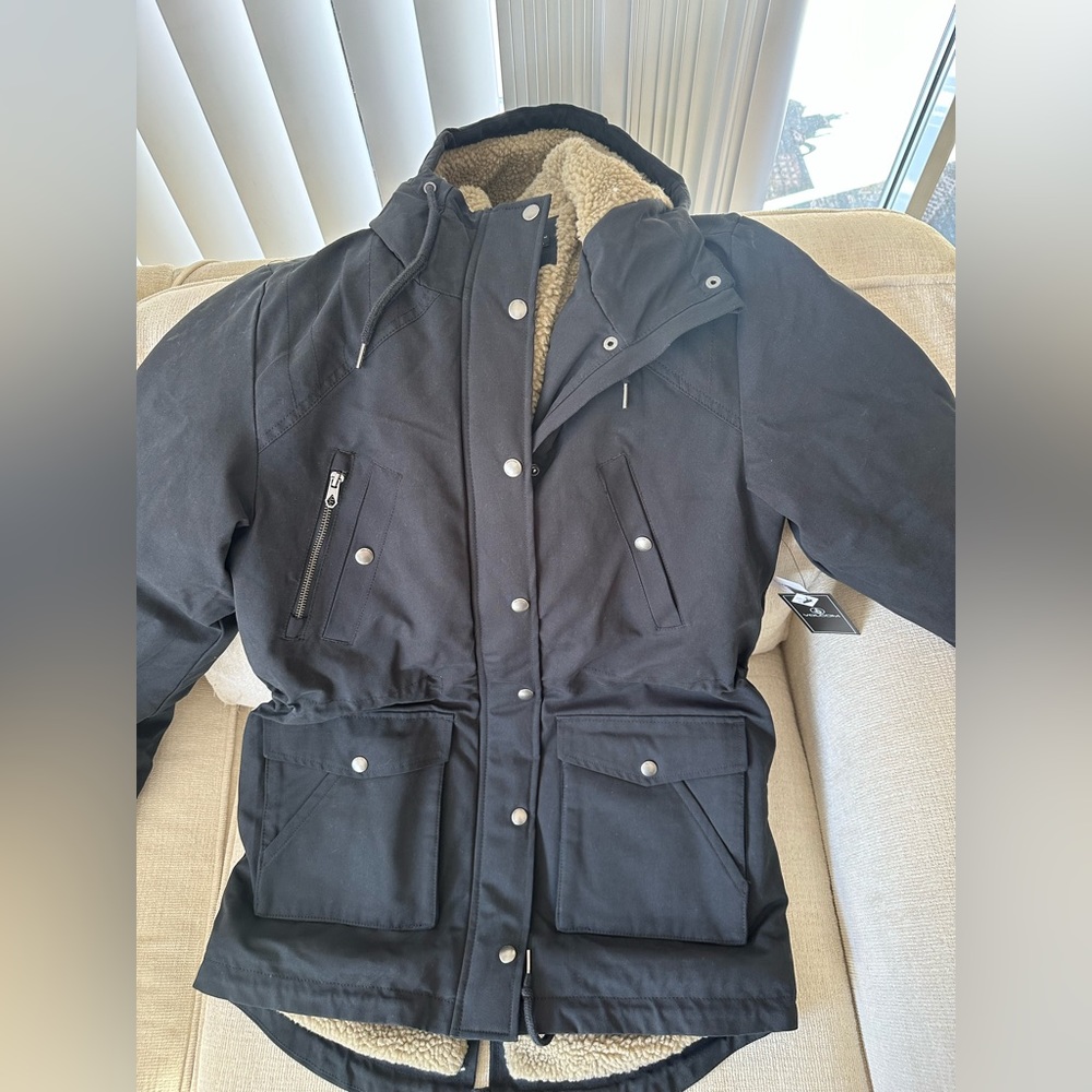SOLD - NEW VOLCOM womens lined jacket NWT